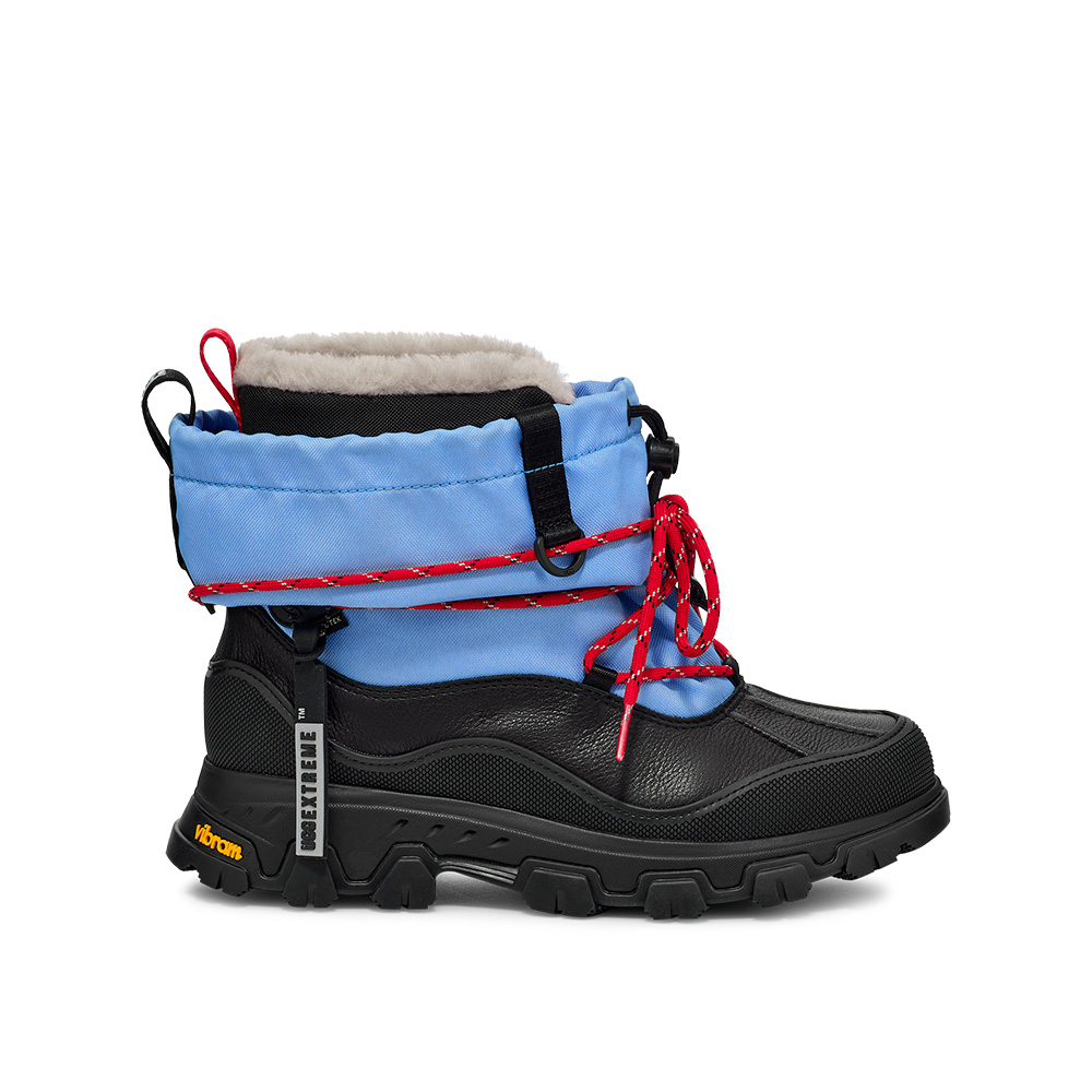 新作【UGG】☆ MetroPeak ☆ 超ハイテク ショート スノー ブーツ 防水＆マイナス32℃でも履ける防寒性の#UGGブーツ「MetroPeak」の